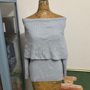 Newport News vintage off the shoulder sweater medium baby pastel blue ribbed Y2K